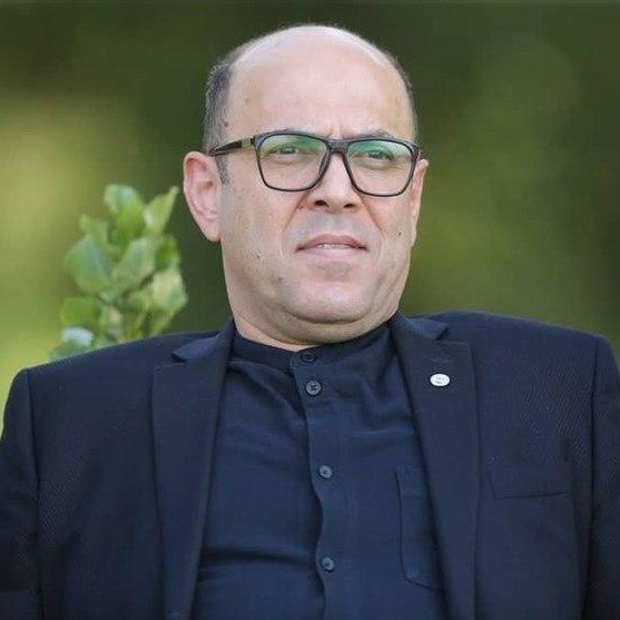  تصویری از احمد سعادتمند